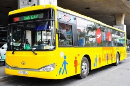 TP. HCM: Bố trí vị trí xe buýt đón khách ở sân bay Tân Sơn Nhất