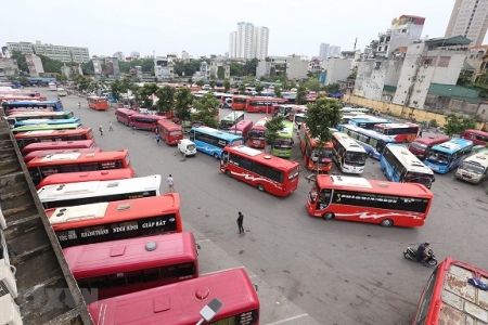 Hà Nội dự phòng hơn 2.000 xe ô tô phục vụ hành khách dịp cao điểm cuối năm