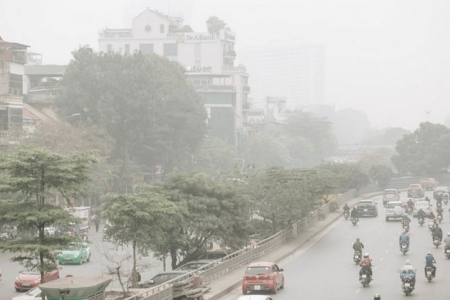 Ô nhiễm không khí gia tăng, Hà Nội khuyến cáo người dân hạn chế ra ngoài