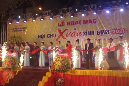 Bình Định: Khai mạc Hội chợ Xuân 2021