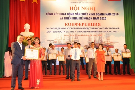 Vietsovpetro hoàn thành vượt chỉ tiêu kế hoạch sxkd, trong điều kiện khó khăn