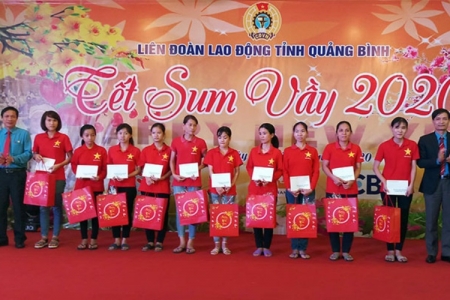 Quảng Bình: Chi hơn 4,4 tỷ đồng tại chương trình “Tết sum vầy”