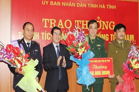 Hà Tĩnh tổ chức khen thưởng cho tập thể, cá nhân phá vụ án ma túy “khủng”