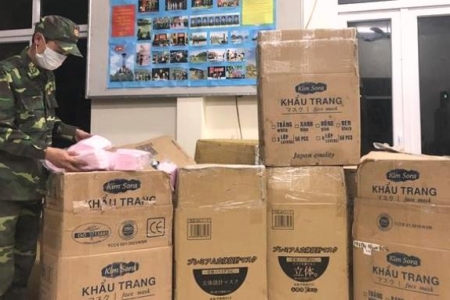 Quảng Trị: Tạm giữ gần 150.000 khẩu trang y tế vô chủ ở biên giới Việt - Lào
