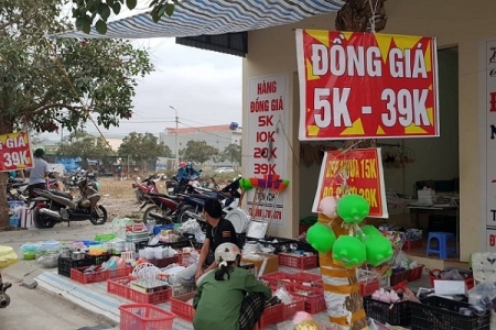 Nga Sơn (Thanh Hóa): Thị trường dịp Tết trầm lắng, dân buôn đồng loạt thanh lý