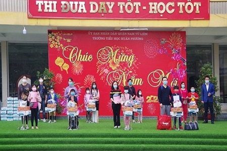 Hơn 100 học sinh Trường Tiểu học Xuân Phương hoàn thành 14 ngày cách ly