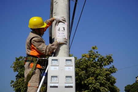 Điện lực Quảng Ninh: Tích cực thực hiện chuẩn hóa thông tin khách hàng và triển khai phần mềm ứng dụng phục vụ sản xuất kinh doanh