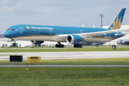 Vietnam Airlines tiêm vaccine Covid-19 miễn phí cho khoảng 22.000 lao động