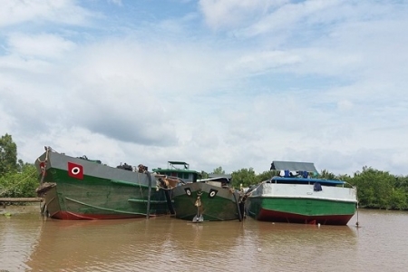 Bến Tre: Nhiều lãnh đạo bị đề nghị kiểm điểm vì vi phạm trong quản lý và sử dụng đất và khoảng sản