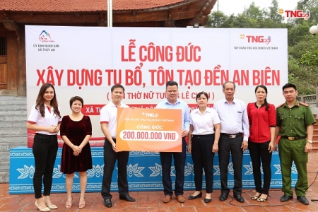 Chung tay cùng người dân phòng chống dịch Covid-19