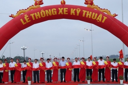 Thanh Hóa: Thông xe kỹ thuật dự án đường giao thông nối TP Sầm Sơn với Khu kinh tế Nghi Sơn