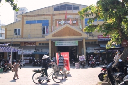 Đà Nẵng: Dừng hoạt động chợ Phước Mỹ, lấy mẫu xét nghiệm cho 400 tiểu thương
