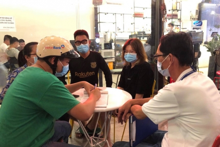 TP.HCM: Kiểm tra Chợ đầu mối Thủ Đức, phát hiện nhiều trường hợp không đeo khẩu trang