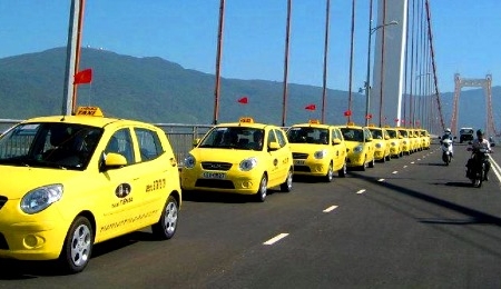 Đà Nẵng: Cho phép một số dịch vụ vận tải như taxi, grab, shipper hoạt động trở lại