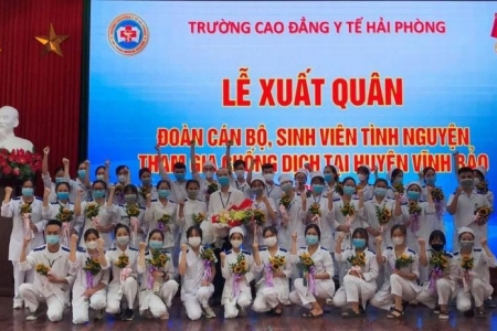 Hải Phòng: Cán bộ, sinh viên Trường Cao đẳng Y tế Hải Phòng tình nguyện tham gia chống dịch tại huyện Vĩnh Bảo