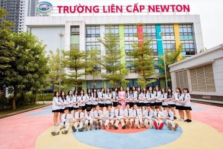 Thi vào lớp 10 năm 2021: Học sinh trường Newton có kết quả vượt trội