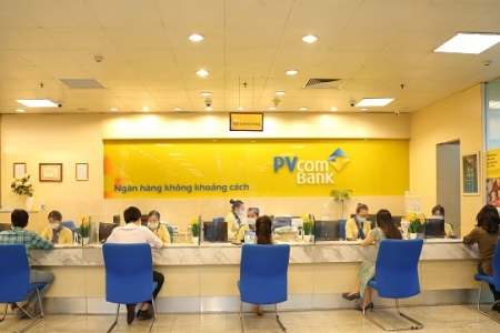 Chung tay đẩy lùi Covid-19, PVcomBank ủng hộ Bộ Y tế 5,4 tỷ đồng