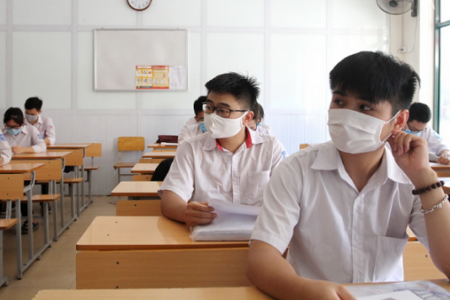 'Sóng' của Xuân Quỳnh vào đề thi Ngữ văn thi tốt nghiệp THPT 2021