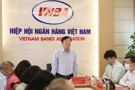 Ngân hàng đồng thuận giảm lãi suất cho vay từ tháng 7/2021