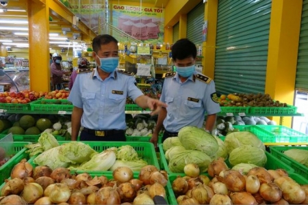 Long An: Kiểm tra, giám sát hoạt động mua bán hàng hóa thiết yếu tại các chuỗi cửa hàng tiện lợi