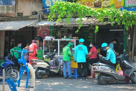 Bộ Thông tin và Truyền thông đề xuất duy trì đội ngũ giao hàng