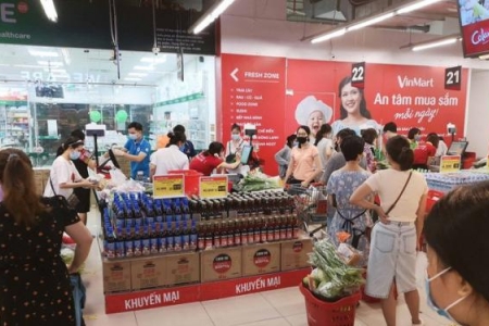 Hà Nội: Thông báo khẩn tìm người tới siêu thị VinMart B2 - R2 tại Royal City