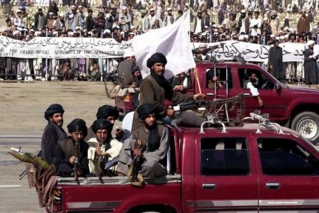 Chiếm lĩnh Afghanistan, Taliban ngồi trên kho báu gần 1.000 tỷ USD