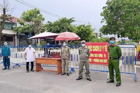 Các tổ chức chính trị - xã hội, đoàn thể 'chung lưng đấu cật' cùng Chính phủ phòng, chống dịch Covid -19