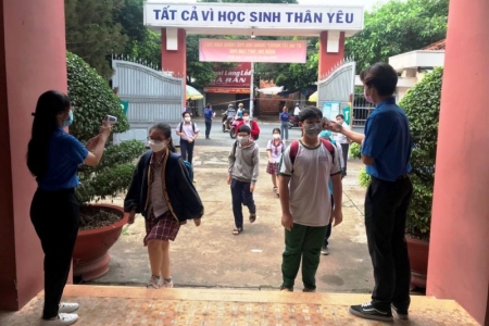 TP. Hồ Chí Minh: Hỗ trợ 100% học phí học kỳ I cho học sinh