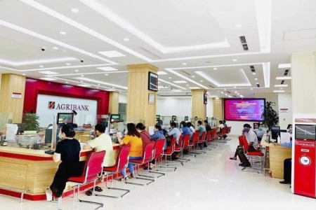 Agribank tiếp tục giảm lãi suất chương trình tín dụng 30.000 tỷ cho vay hỗ trợ khách hàng 19 tỉnh phía nam