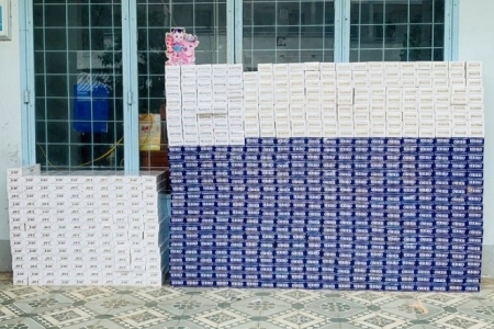 An Giang: Khởi tố vụ vận chuyển 7.000 bao thuốc lá ngoại nhập lậu