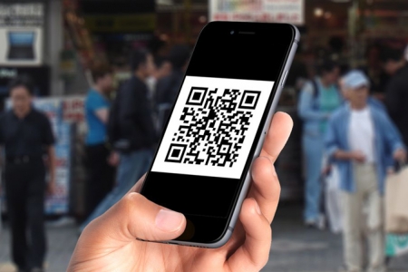 Hà Nội yêu cầu quét mã QR code tại các điểm bán hàng