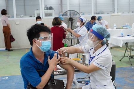 Hà Nội tận dụng thời gian vàng tiêm vaccine phòng Covid-19