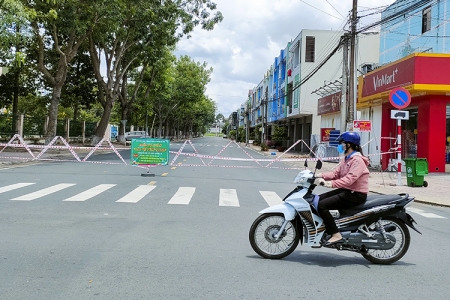 Đồng Tháp: Nhiều huyện, thành phố chuyển sang giãn cách theo Chỉ thị 15