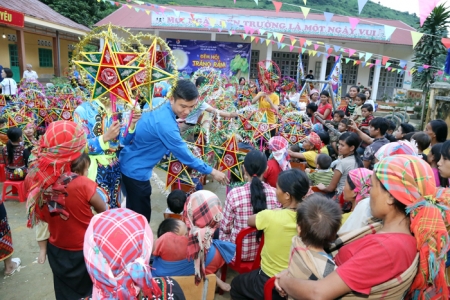 Lào Cai: Tổ chức hoạt động Tết Trung thu cho trẻ em năm 2021