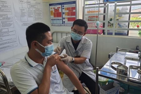 Bình Dương: Triển khai “chiến dịch” tiêm 2 mũi vaccine phòng Covid-19 cho toàn dân trong năm 2021