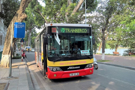 Sở GTVT Hà Nội đưa ra các tiêu chí "thẻ xanh Covid" để tái khởi động vận tải hành khách công cộng