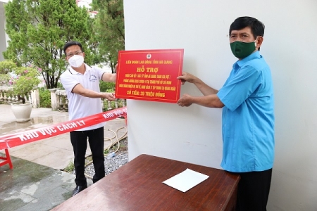 Hà Giang: Liên đoàn Lao Động tỉnh động viên đoàn cán bộ y tế hoàn thành nhiệm vụ hỗ trợ phòng, chống dịch Covid–19 tại TP. Hồ Chí Minh