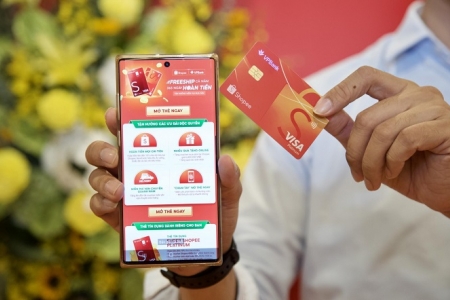 VPBank được Shopee vinh danh là đối tác chiến lược ấn tượng năm 2020 – 2021