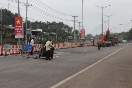 Bình Phước: Gấp rút sửa đường để người dân để người dân về quê an toàn