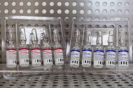 Nga dự định cung cấp vaccine cho 1 tỷ người trong năm 2022