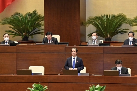 Bộ trưởng Bộ GD&ĐT: Đọc chép "văn mẫu" cho học sinh học thuộc là rất tai hại