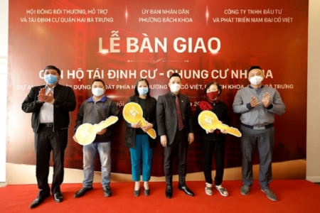 Tòa nhà Tái định cư 4A Tạ Quang Bửu bàn giao những căn hộ đầu tiên