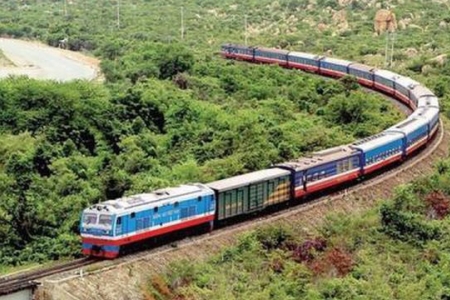 Đường sắt giảm đến 50% giá vé tàu cho khách hàng thân thiết