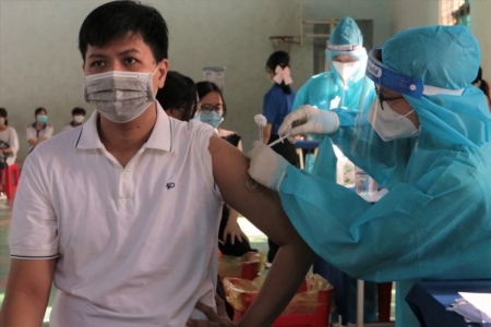 Bình Dương sẽ triển khai chiến dịch tiêm vaccine phòng Covid-19 cho toàn dân năm 2022