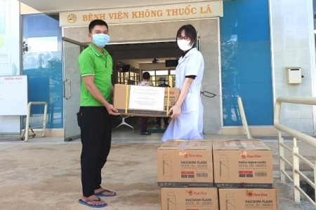 Công ty CP Bóng đèn Phích nước Rạng Đông hỗ trợ Đà Nẵng phòng, chống Covid-19