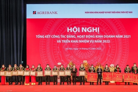 Agribank tổng kết công tác Đảng, hoạt động kinh doanh năm 2021 và triển khai nhiệm vụ năm 2022