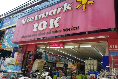 Cửa hàng đồ dùng tiện ich Vietmark 10k tại Hà Nội bán hàng không rõ nguồn gốc, không tem mác