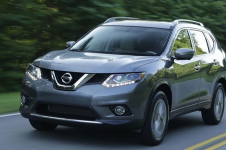 Nguy cơ cháy bảng điều khiển, Nissan Rogue triệu hồi gần 700.000 xe ô tô