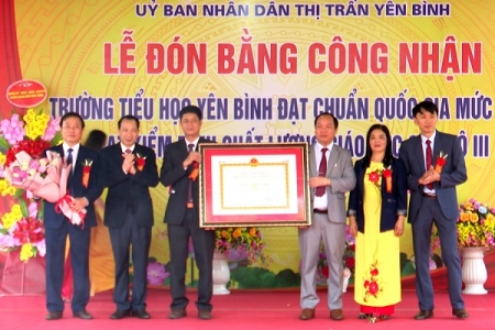 Công nhận Trường Tiểu học Yên Bình đón Bằng đạt chuẩn Quốc gia mức độ II